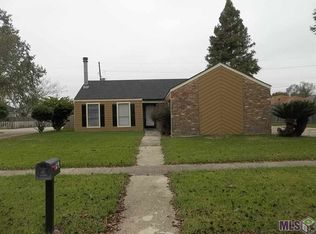 9034 Pascagoula Dr, Baton Rouge, LA 70810