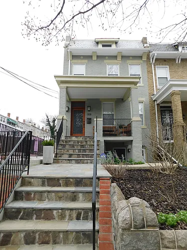 308 Webster St NW #2 Photo 1