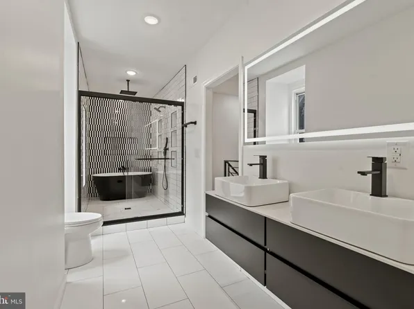 440 E Walnut Ln, Philadelphia, PA 19144