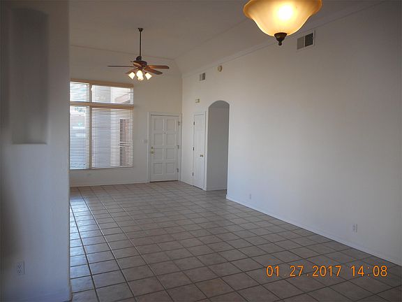 4th image of 12601 Desert Sky Ave NE