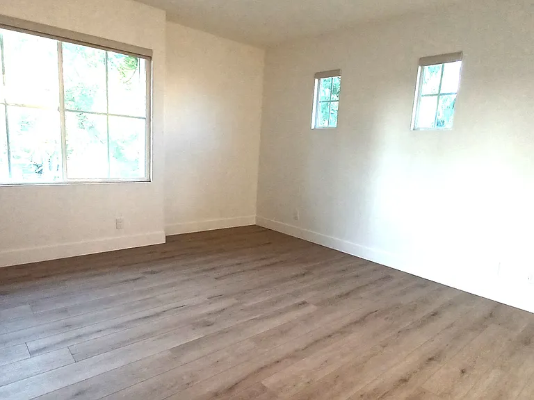 11 Sienna Rdg — Photo 8