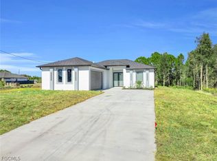 3004 54th St W, Lehigh Acres, FL 33971