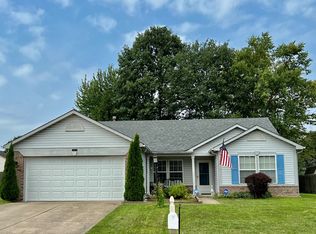 121 Fountain Dr, Mooresville, IN