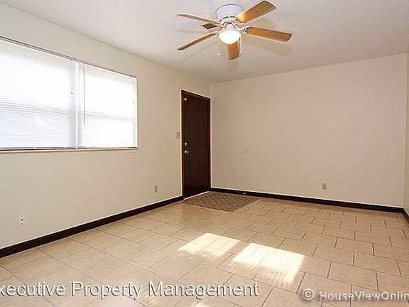 3rd image of 2830 Whitener St APT 3