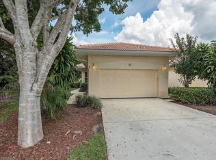 2112 Crestview Way, Naples, FL 34119