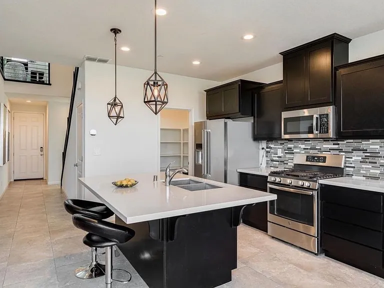 1078 Sagittaria Cir — Photo 3