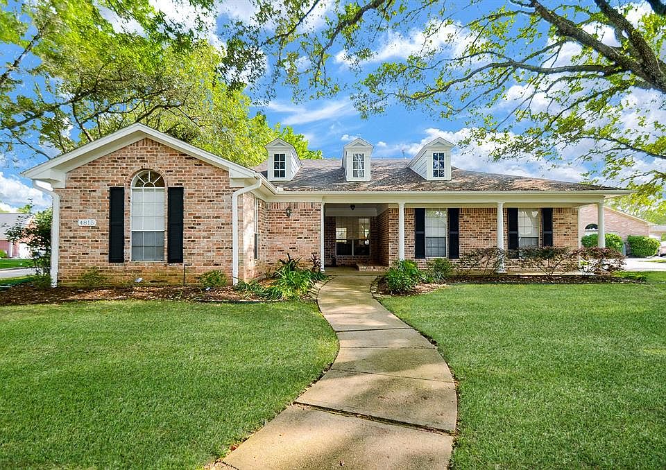 1st image of 4815 Lake Village Dr
