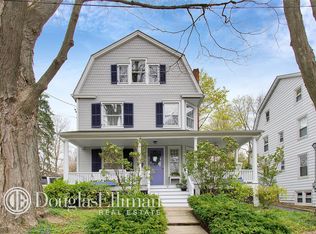 27 Sunnyside Ave, Pleasantville, NY 10570