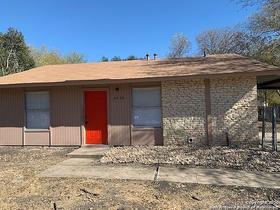 2nd image of 4834 Castle Kent Dr