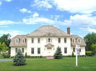 41 Shaker Bay Rd, Latham, NY 12110