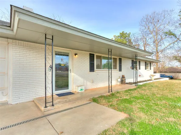 1529 N Ketch Pl, Edmond, OK 73003