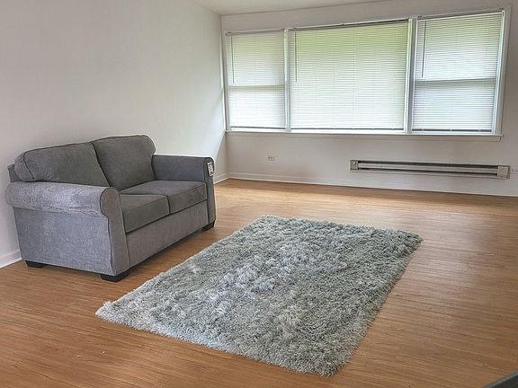3rd image of 3118 Sunnydale Ave