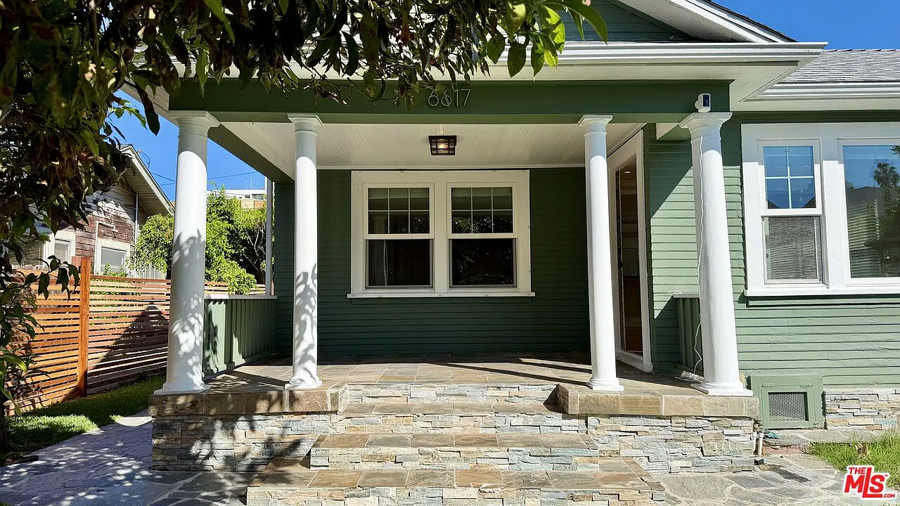 3 bed, 1.5 bath, 1574 sqft, $4,600 — Photo 3