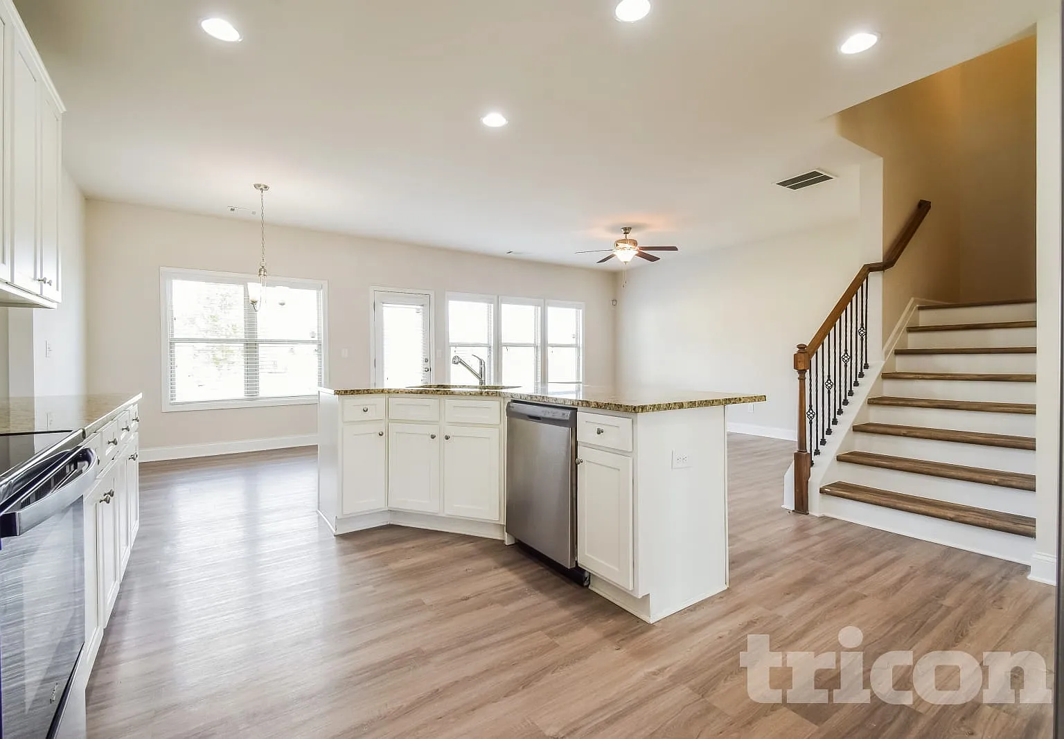 4020 Bella View Ln Snellville GA — Photo 4