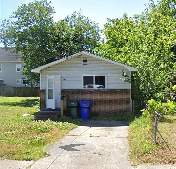 1st image of 720 19th St