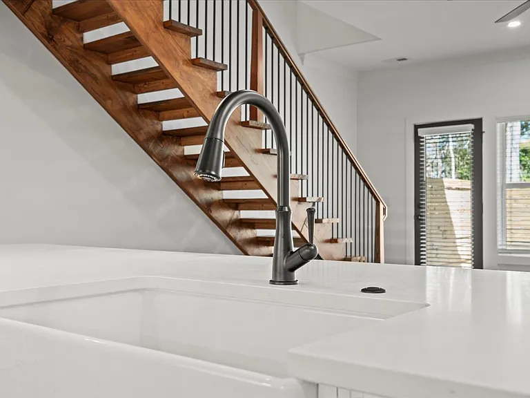 1308 Twelve Oaks Ln #1 — Photo 11
