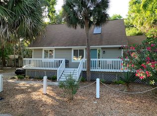 17 Forest Beach Dr, Hilton Head Island, SC 29928