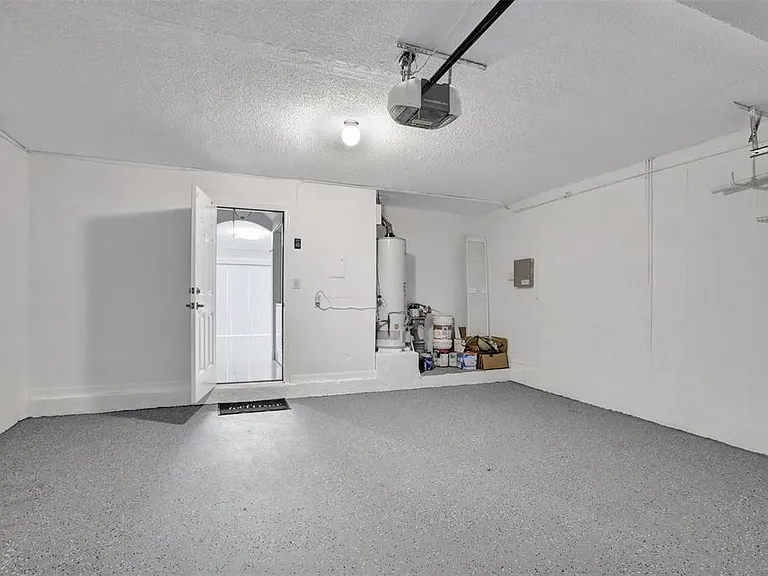 2355 NW 138th Dr — Photo 28