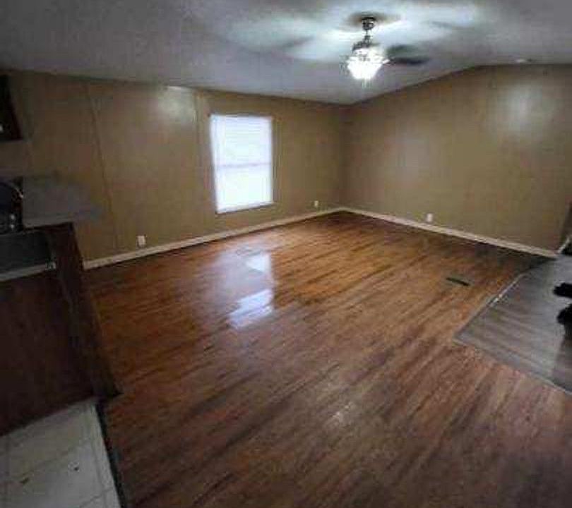 1st image of 1891 N Main St #127