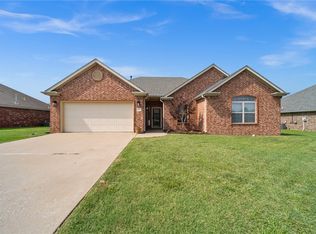 431 Beasley Dr, Centerton, AR 72719