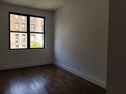 Rented by City Vista Inc | media 16