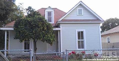 1st image of 520 Essex St