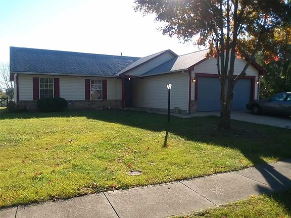 2nd image of 11835 Grenadier Ln