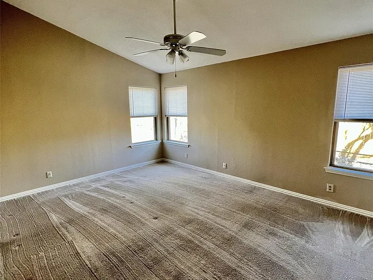 1101 Forest Oaks Path — Photo 14