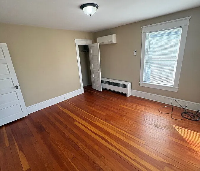86 E Grattan St — Photo 30
