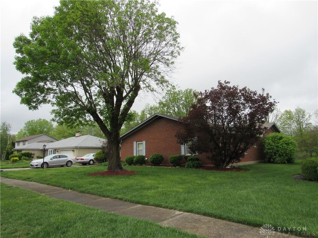 Real estate listing image