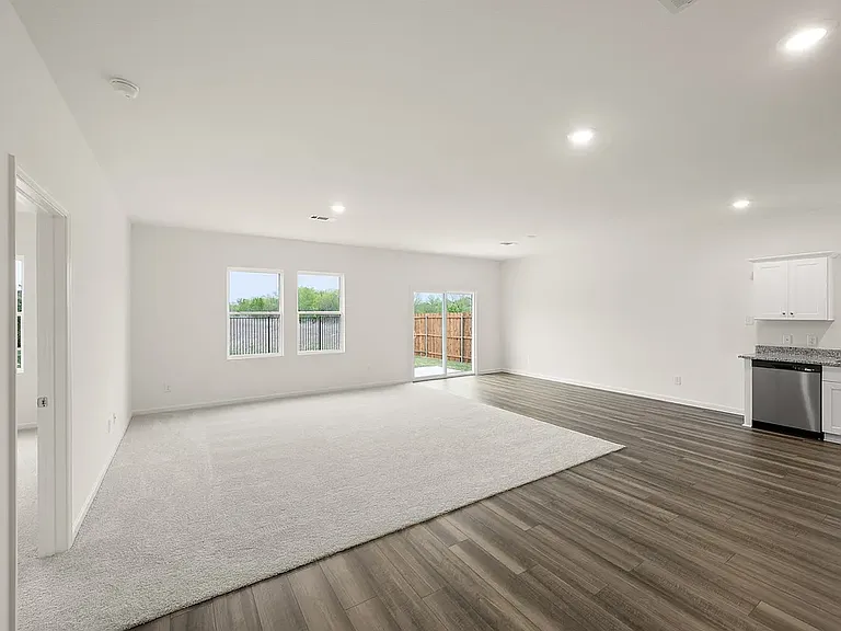 4824 Bass Dr — Photo 8