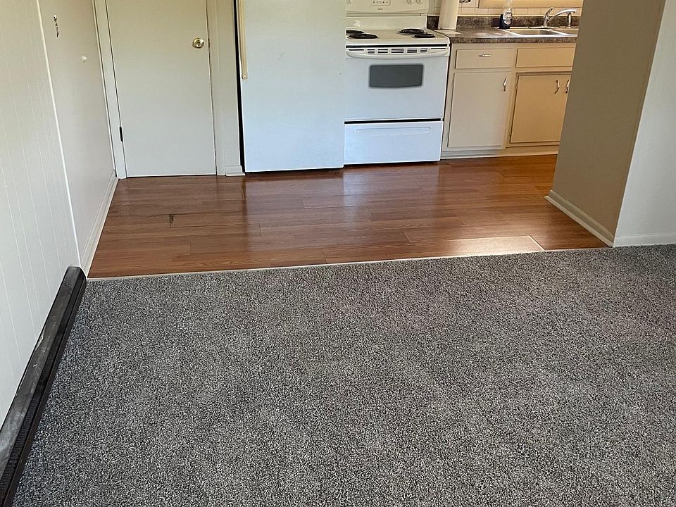 Living Room looking to Kitchen