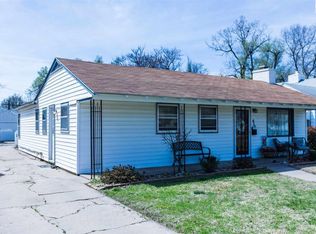 423 E 15th Ave, Hutchinson, KS 67501