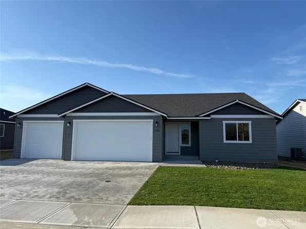 2396 Noah Street SE, East Wenatchee, WA 98802