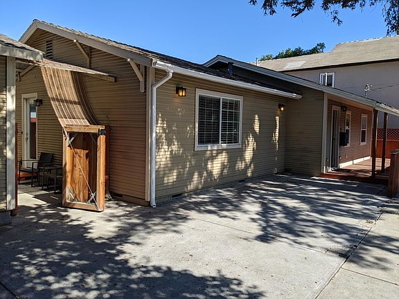 4th image of 2173 Elliott St #A