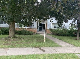 1125 Moreland St, Oshkosh, WI 54902