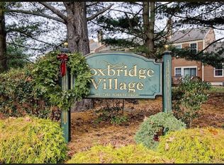 59 Foxbridge Village Rd #59, Branford, CT 06405