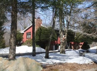 1145 Wiconisco Dr, Pocono Lake, PA 18347