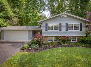 116 Vincennes Rd, Charlottesville, VA 22911