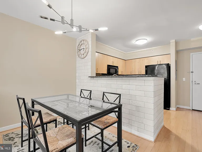 1000 New Jersey Ave SE #317 — Photo 10
