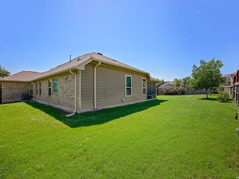 3200 Falconhead — Photo 32