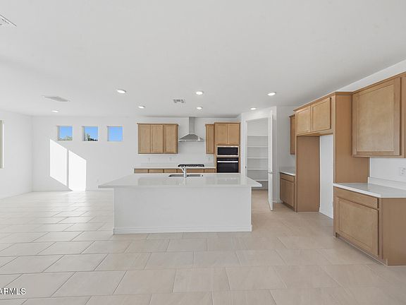 4th image of 14837 W Honeysuckle Drive