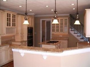 2349 Nettleford Way, Virginia Beach, VA 23453