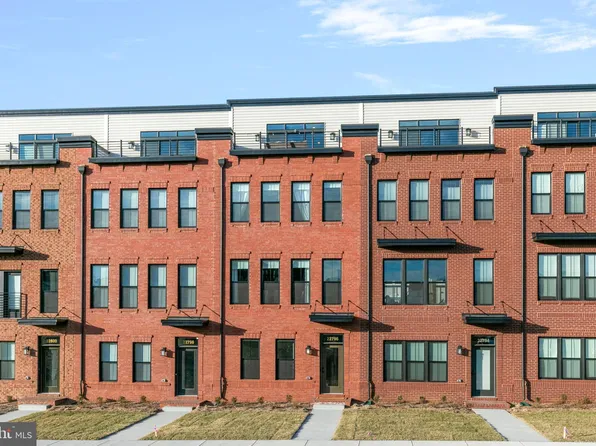 22796 Tawny Pine Sq, Ashburn, VA 20148