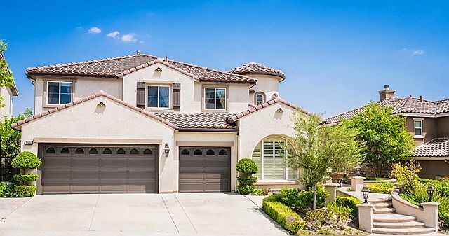 2nd image of 28404 Agajanian Dr