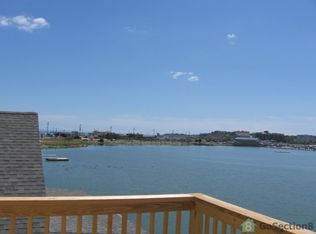 33 Merrill Rd APT B, Hull, MA 02045