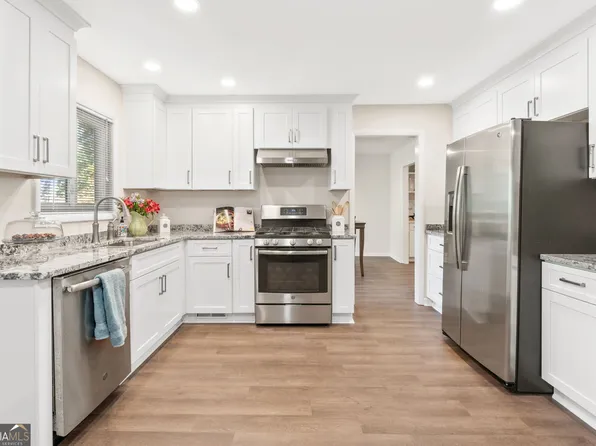 49 Basswood Cir, Sandy Springs, GA 30328