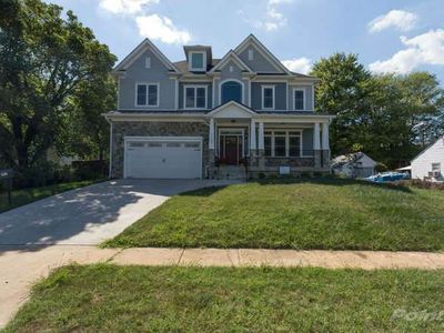 1809 Anderson Rd, Falls Church, VA, 22043