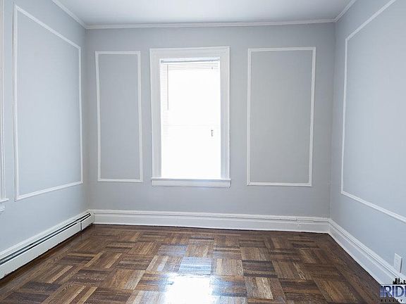 3rd image of 10 Carnegie Ave