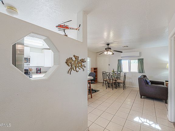 3rd image of 32561 W SAN LORENZO Drive